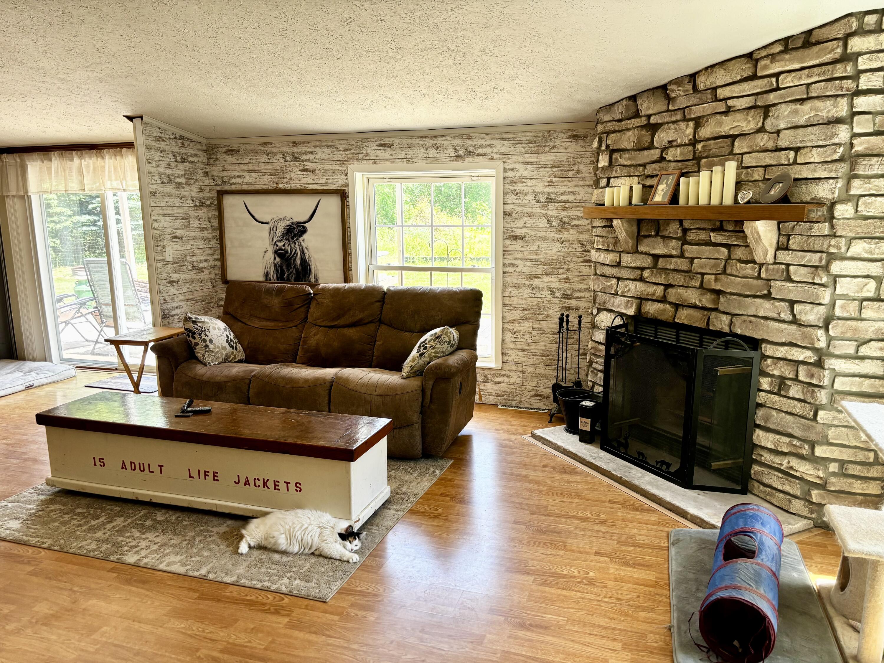 1281 64th Street Fennville MI 49408