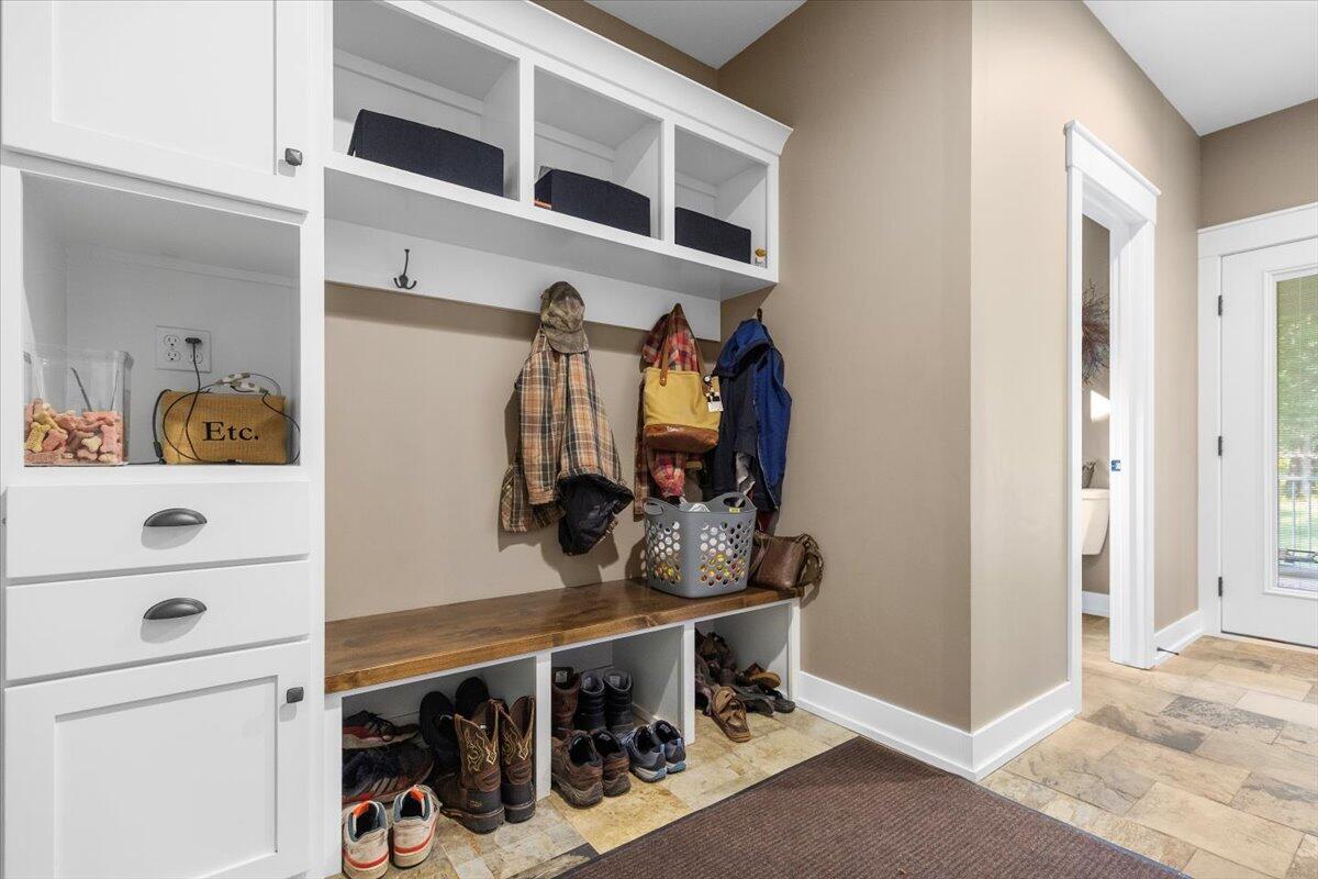 5327 128th Avenue Avenue Fennville MI 49408