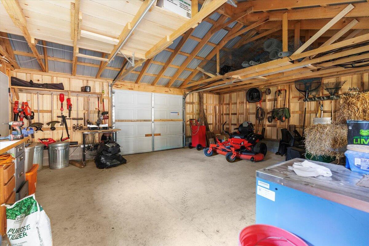 5327 128th Avenue Avenue Fennville MI 49408