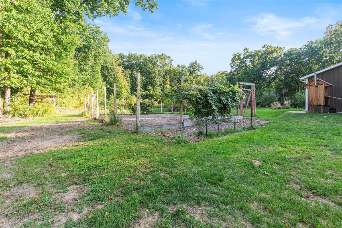 5327 128th Avenue Avenue Fennville MI 49408