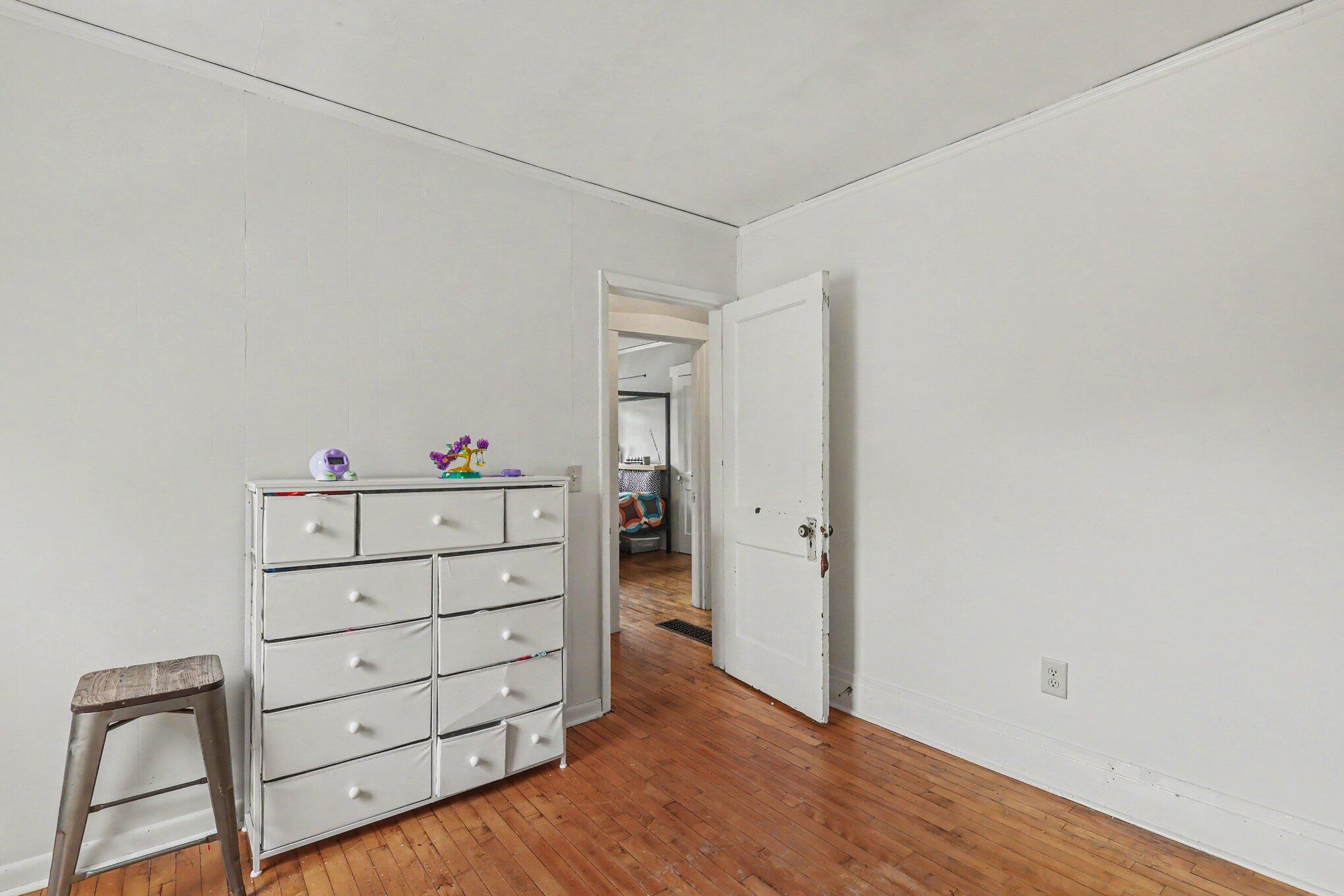 1834 Collins Avenue SE Grand Rapids MI 49507