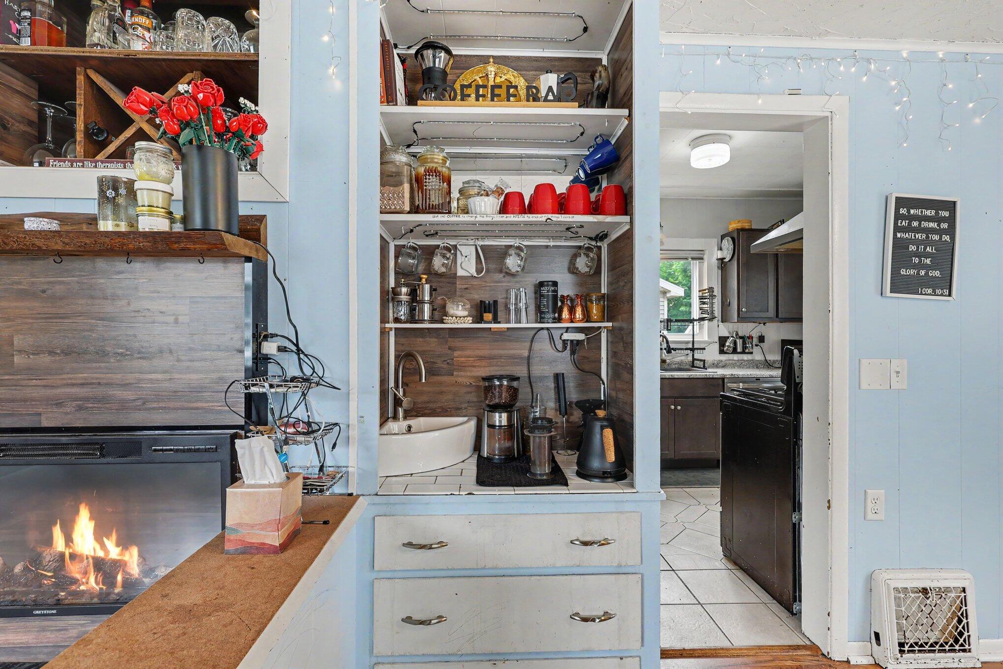 1834 Collins Avenue SE Grand Rapids MI 49507