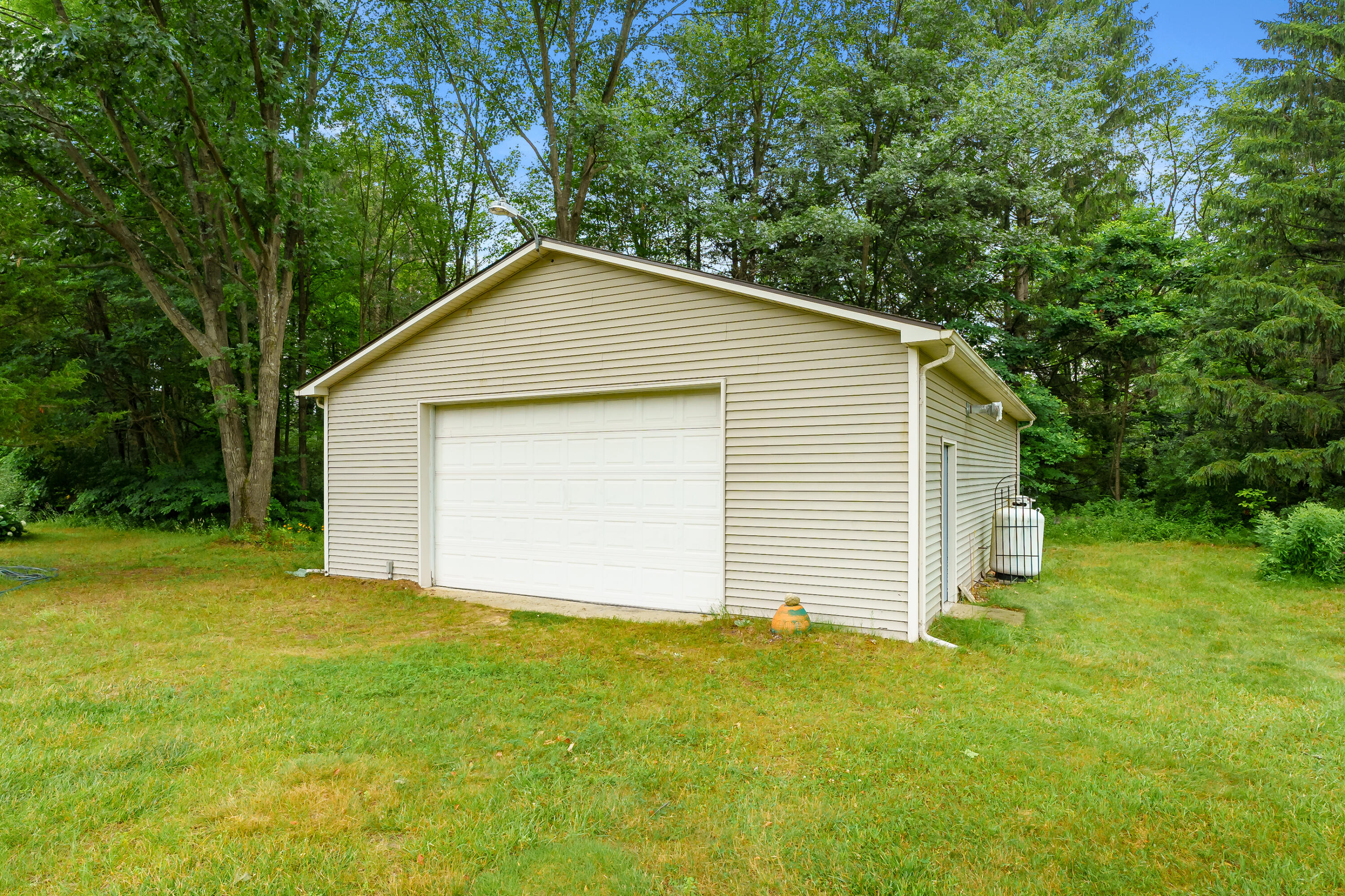 31664 Fish Hatchery Road Kalamazoo MI 49009