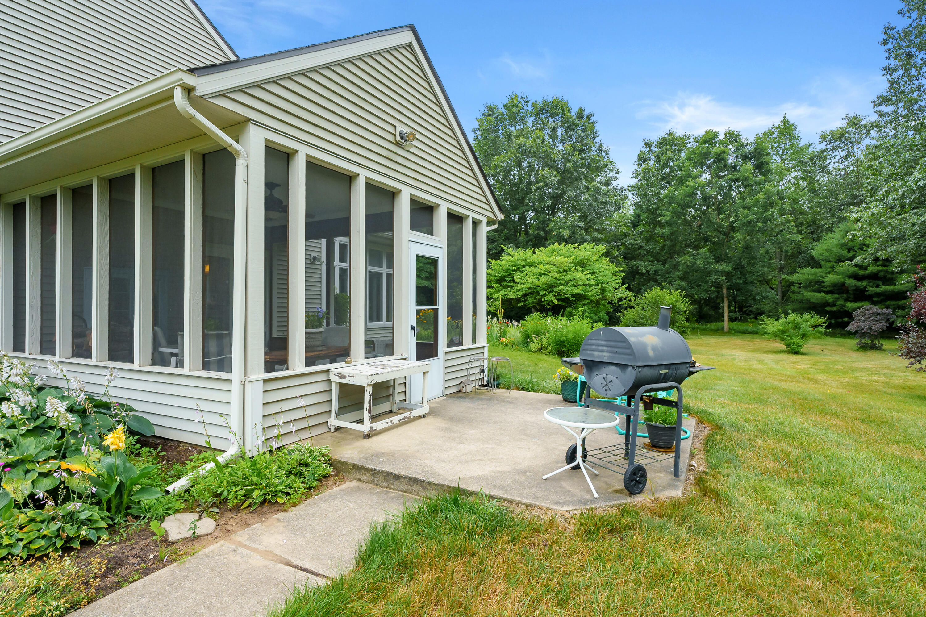 31664 Fish Hatchery Road Kalamazoo MI 49009