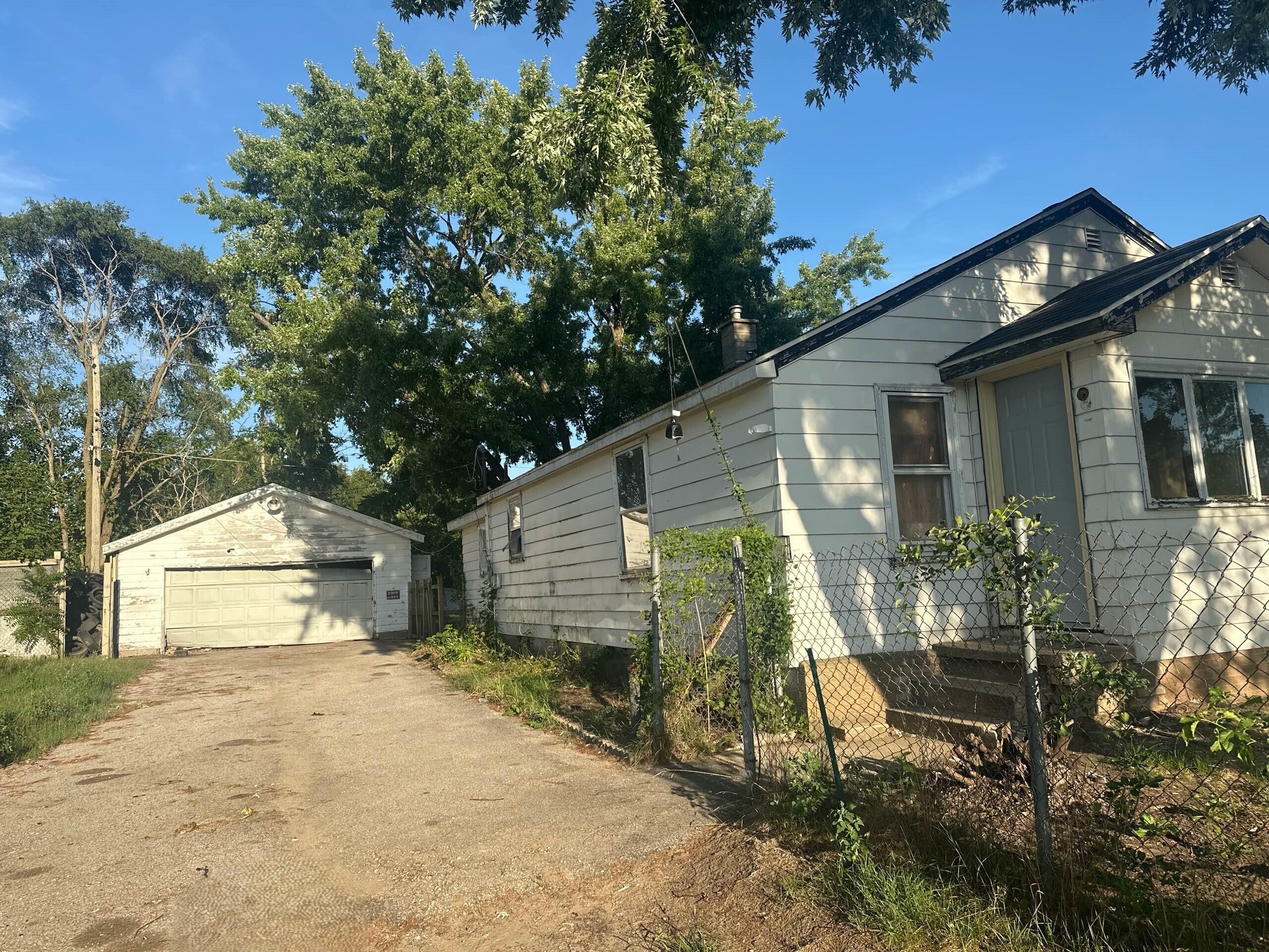 617 Gestner Road Benton Harbor MI 49022