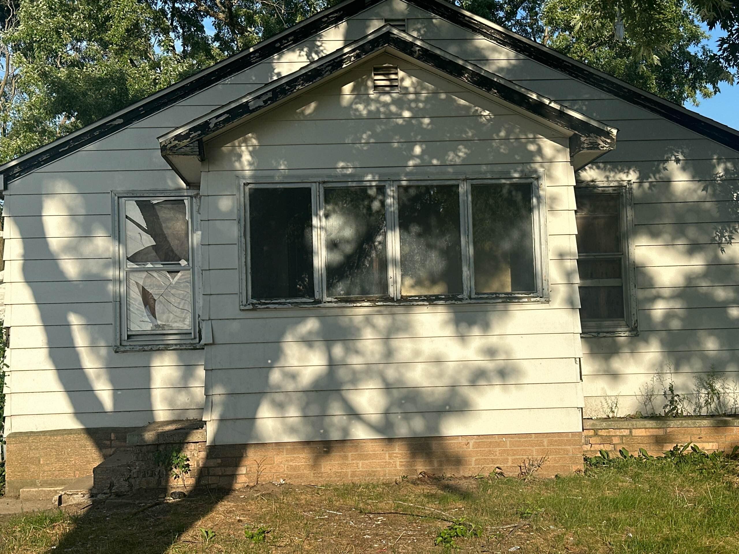 617 Gestner Road Benton Harbor MI 49022