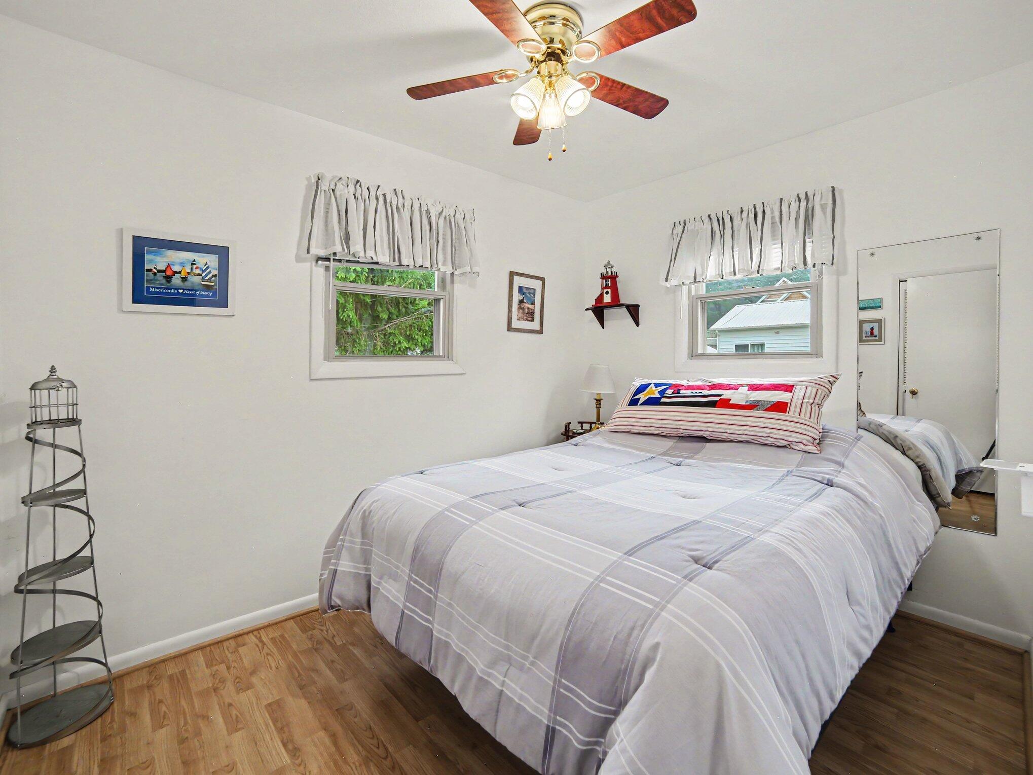 6951 W Jackson Road Ludington MI 49431