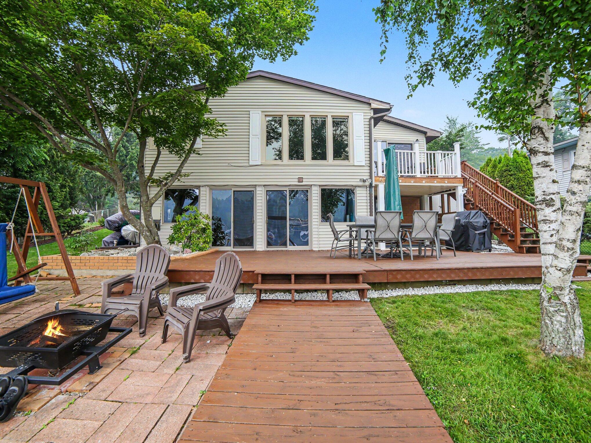 6951 W Jackson Road Ludington MI 49431