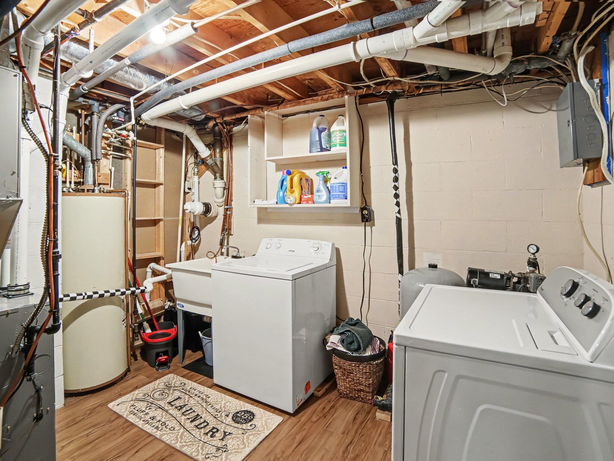 6951 W Jackson Road Ludington MI 49431