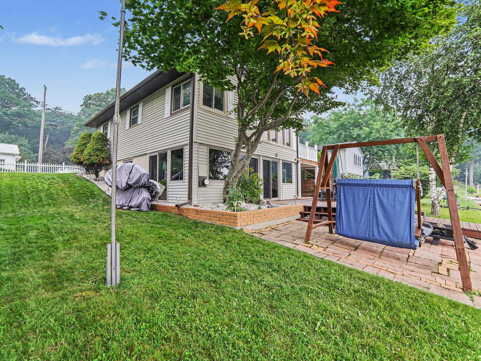 6951 W Jackson Road Ludington MI 49431