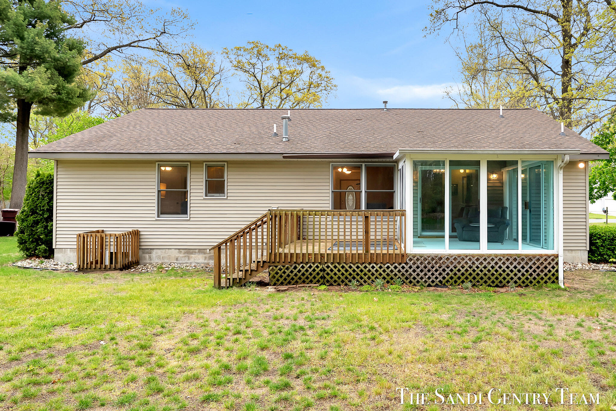 2240 Monica Lane Muskegon MI 49442