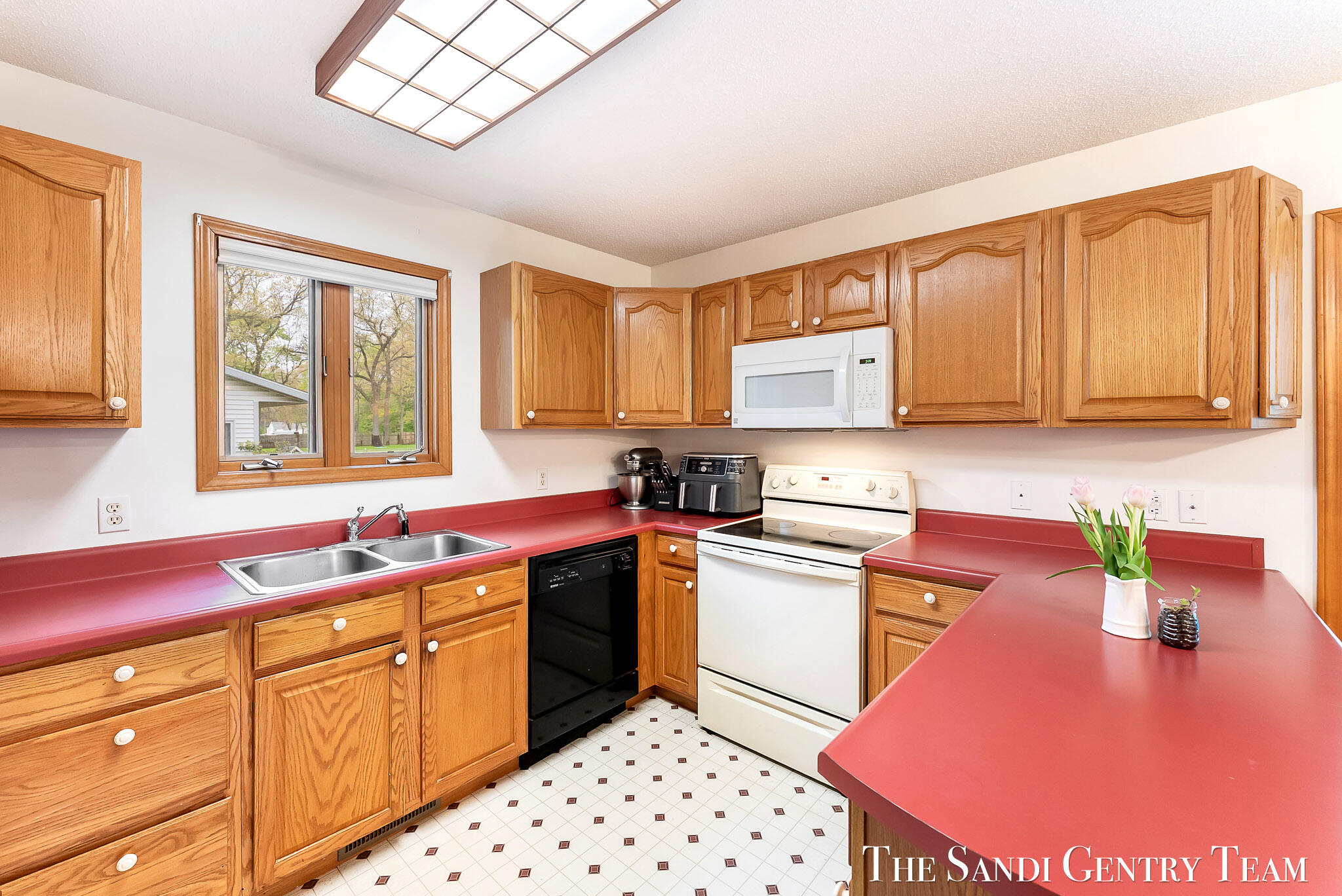 2240 Monica Lane Muskegon MI 49442
