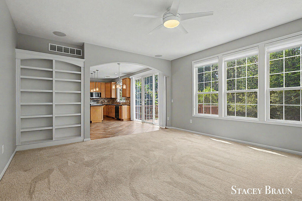 5420 Clemwood Court SE Ada MI 49301