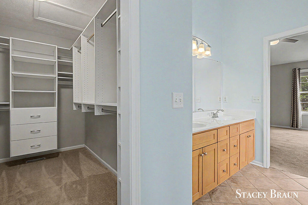 5420 Clemwood Court SE Ada MI 49301
