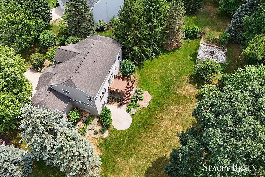 5420 Clemwood Court SE Ada MI 49301