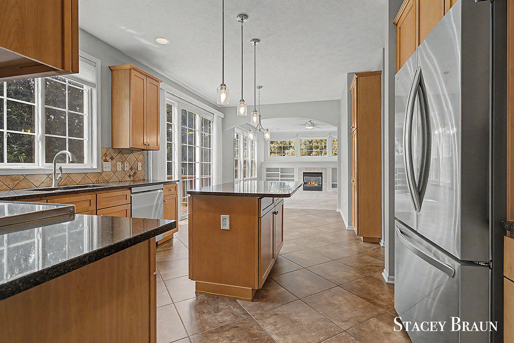 5420 Clemwood Court SE Ada MI 49301