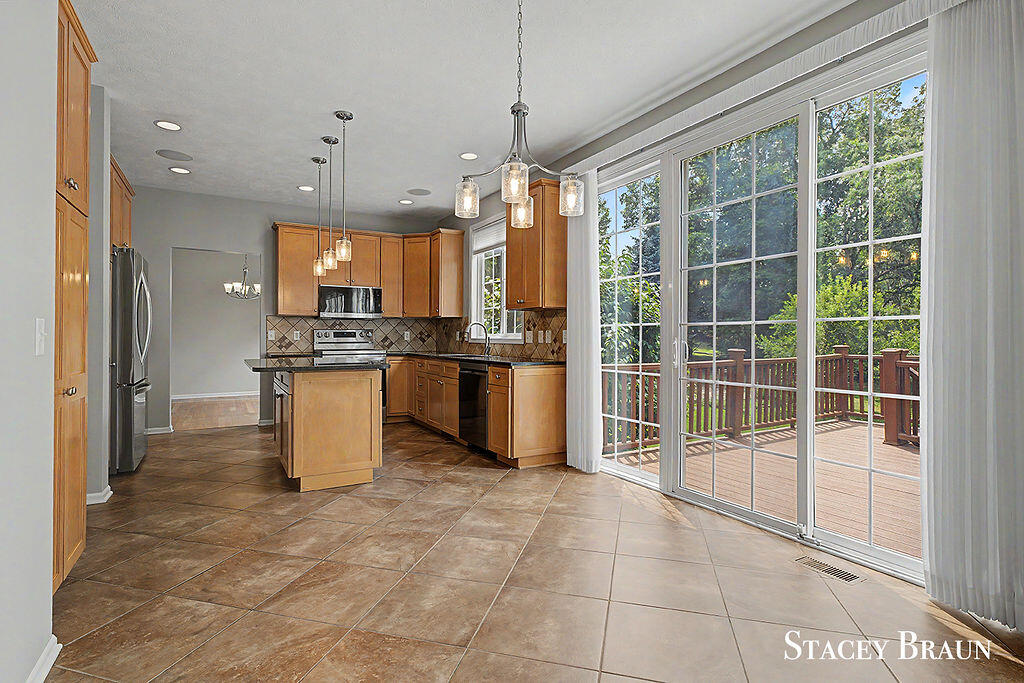 5420 Clemwood Court SE Ada MI 49301