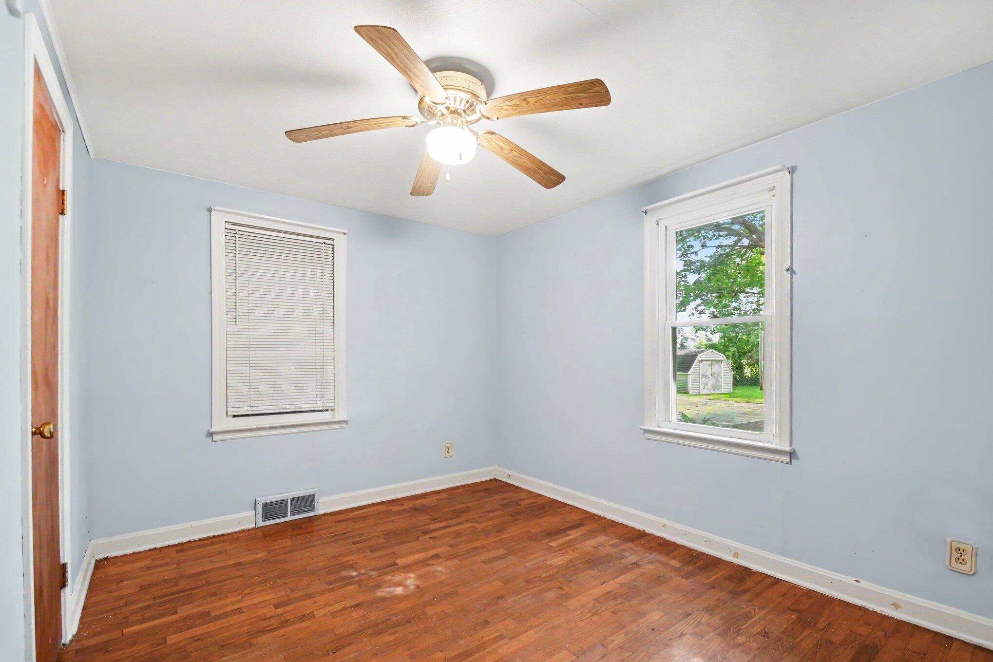 21648 E Us-12 Edwardsburg MI 49112