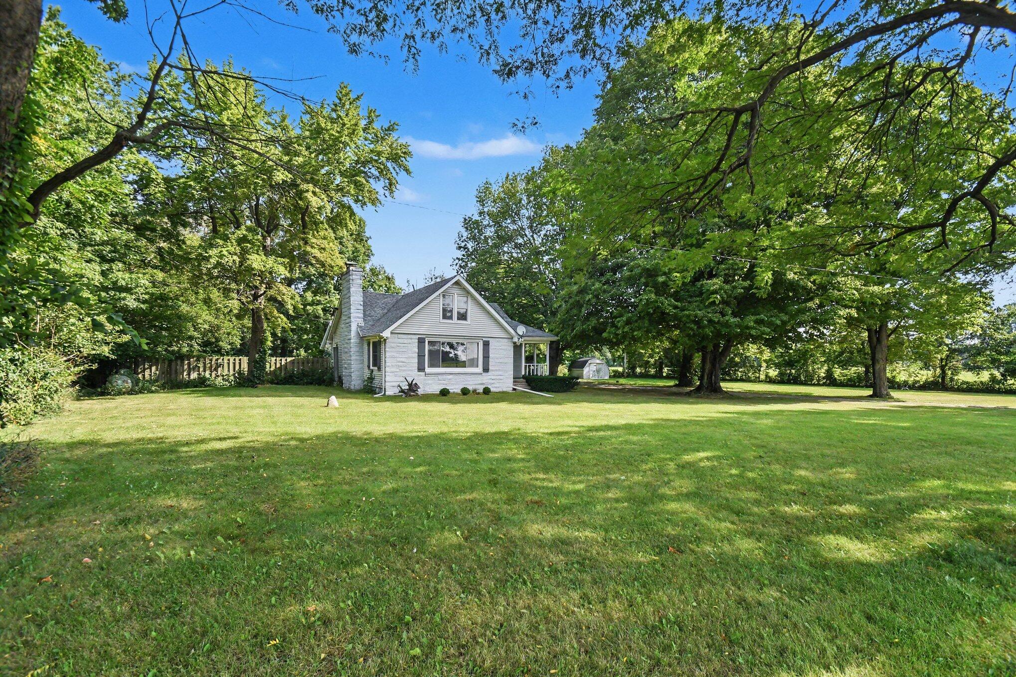 21648 E Us-12 Edwardsburg MI 49112