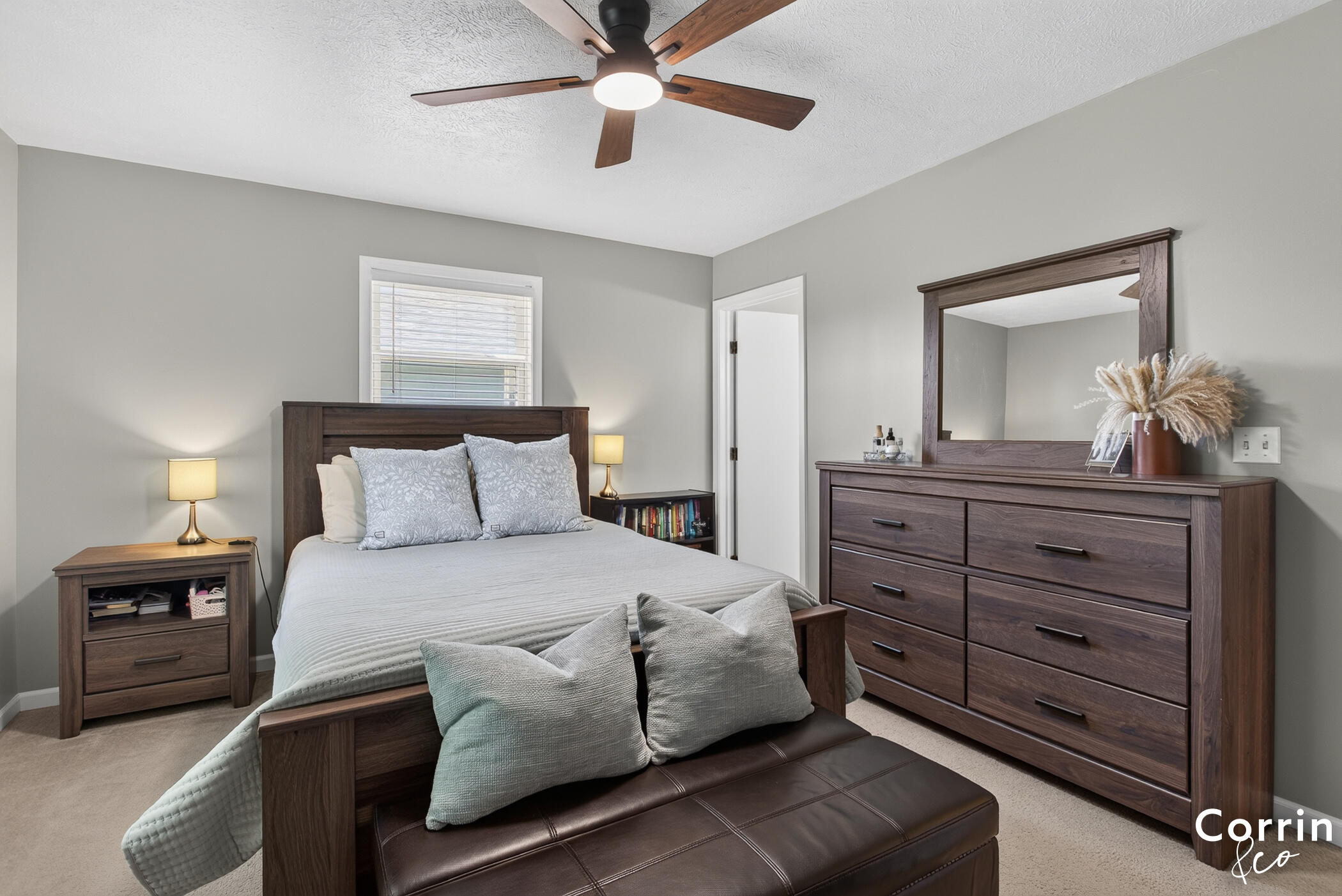 2146 E Maple Court Zeeland MI 49464