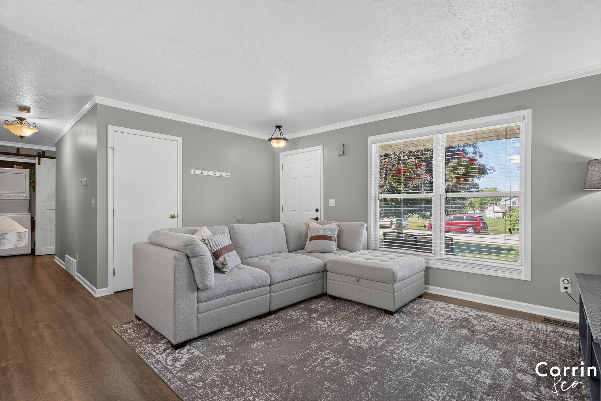 2146 E Maple Court Zeeland MI 49464
