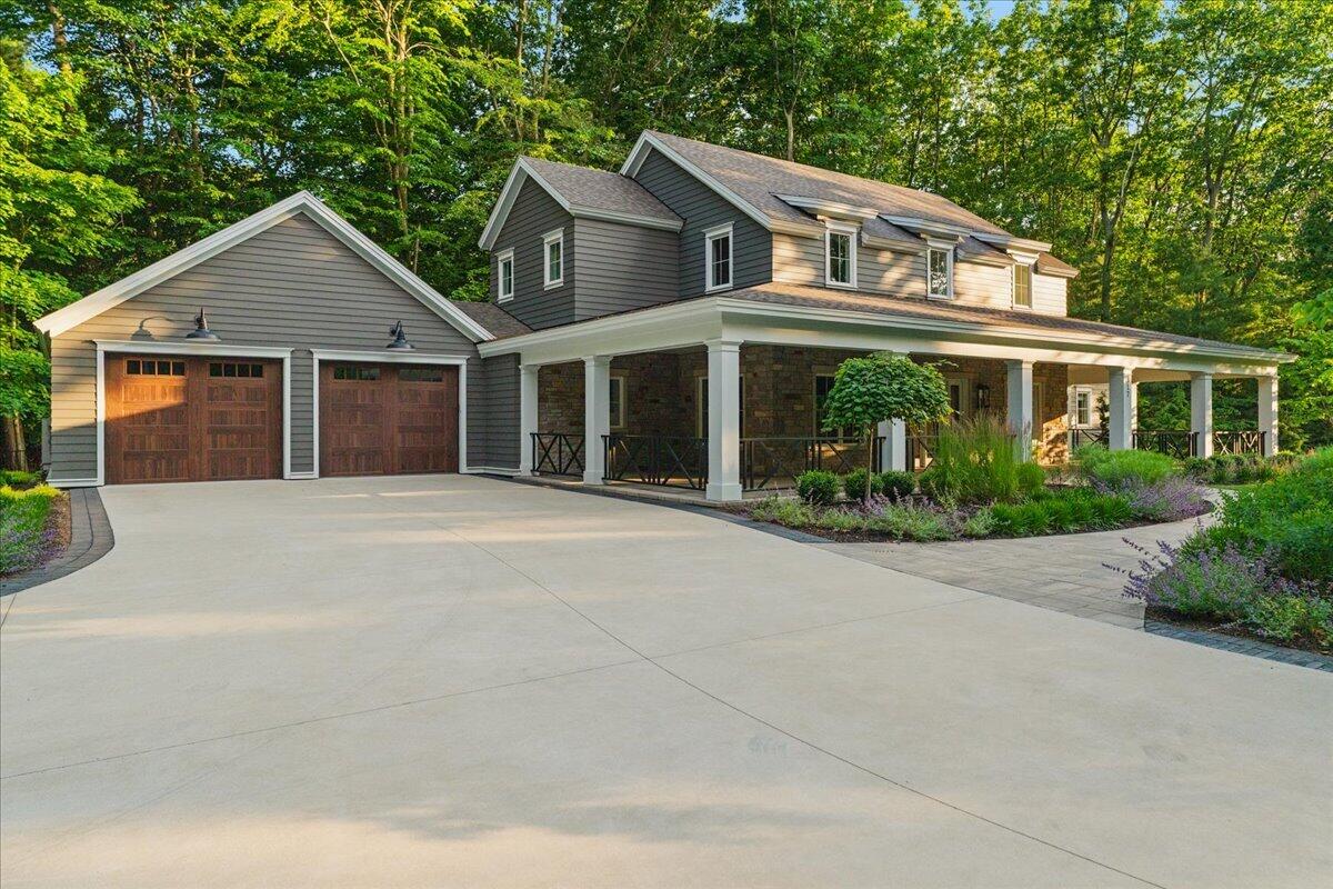 317 N Lakeshore Drive Holland MI 49424