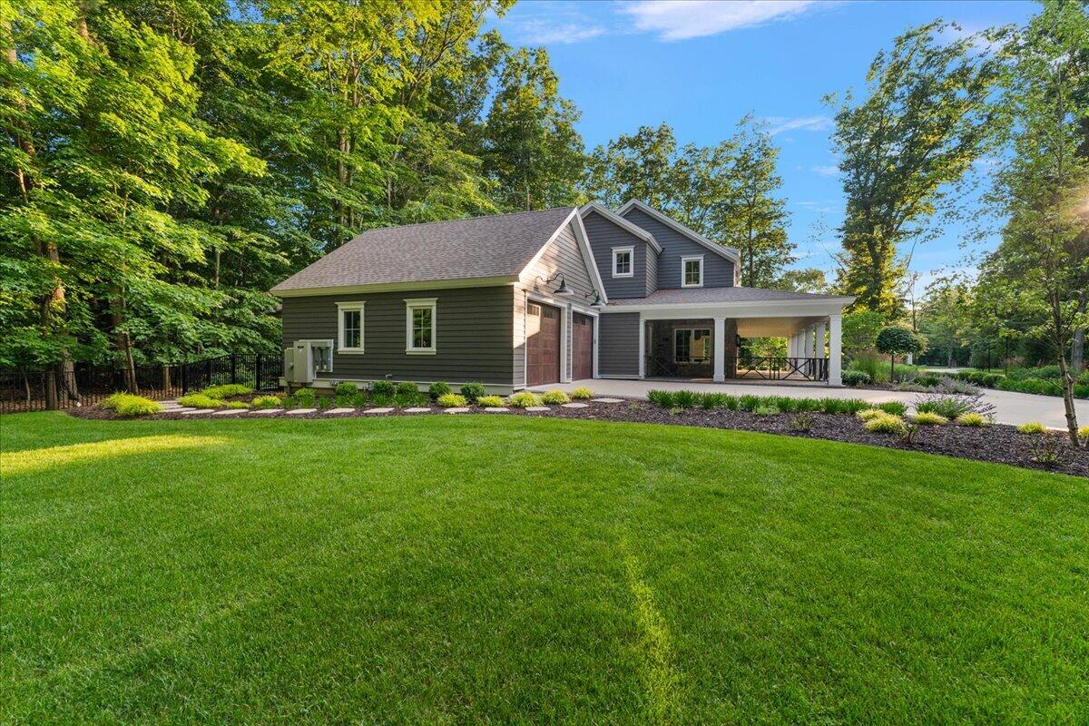 317 N Lakeshore Drive Holland MI 49424