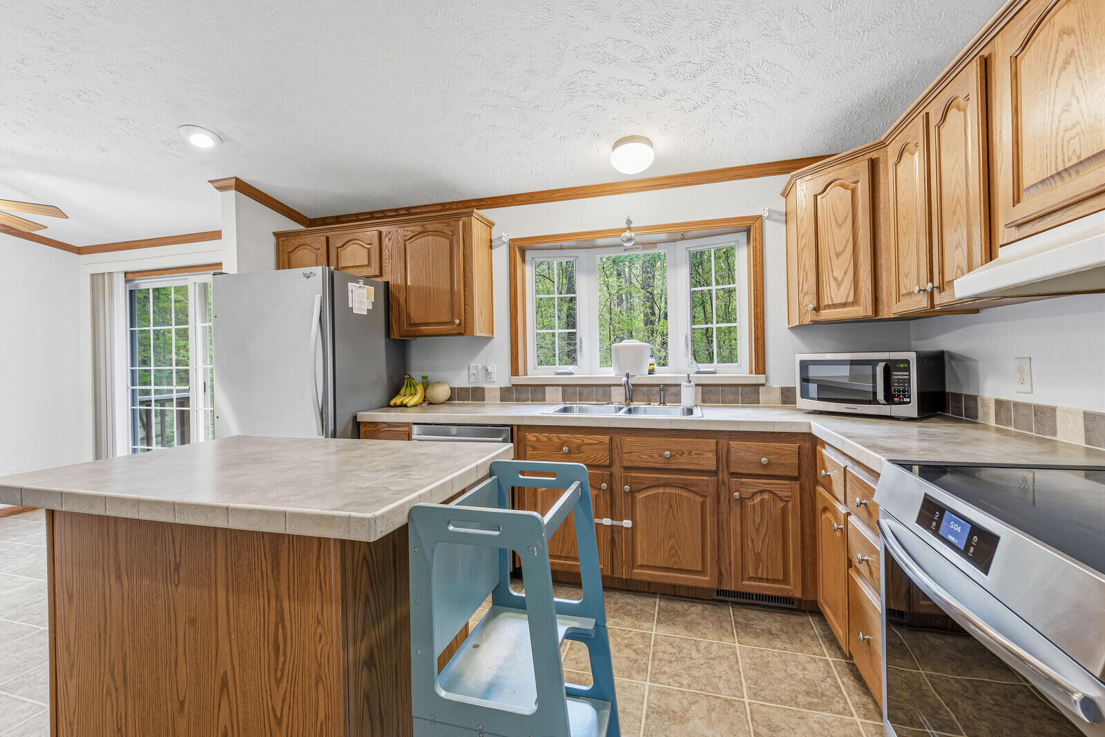 26671 M 60 Cassopolis MI 49031
