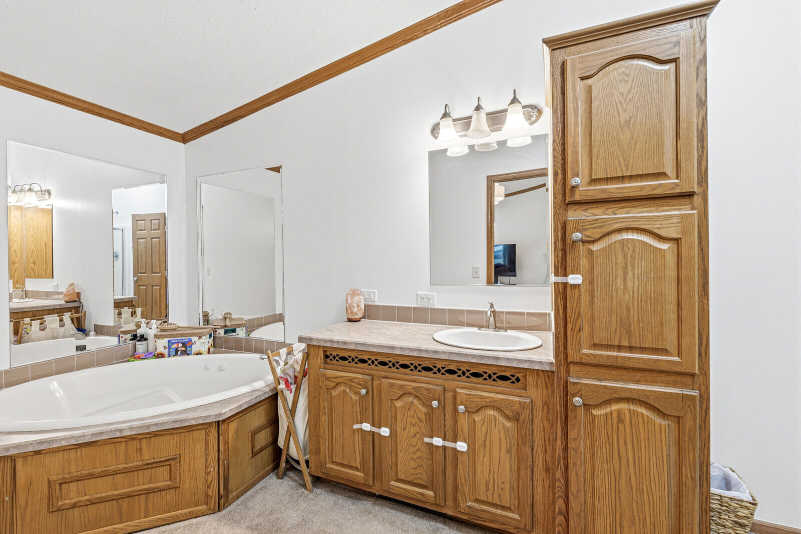 26671 M 60 Cassopolis MI 49031