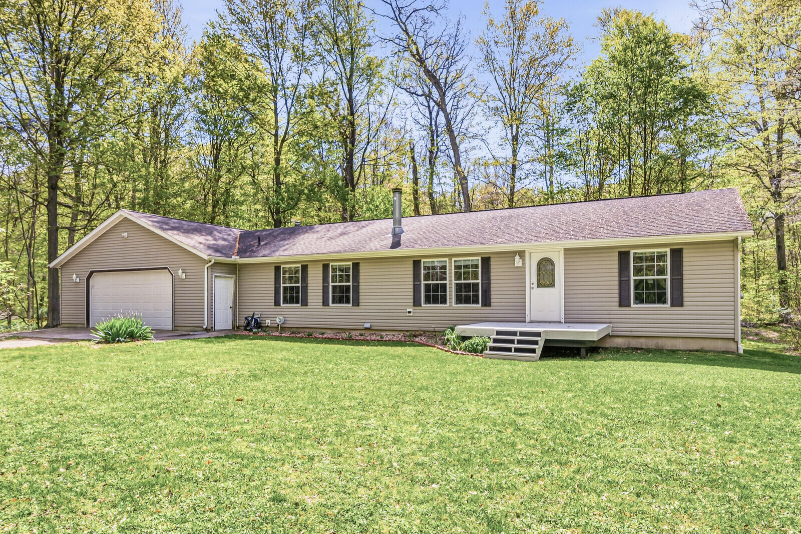 26671 M 60 Cassopolis MI 49031