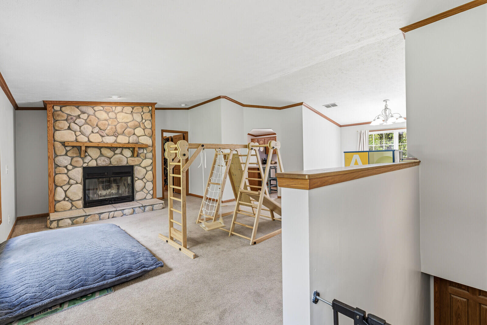 26671 M 60 Cassopolis MI 49031