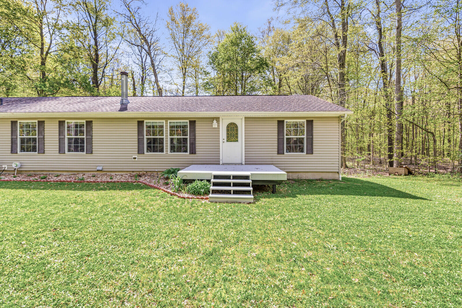 26671 M 60 Cassopolis MI 49031