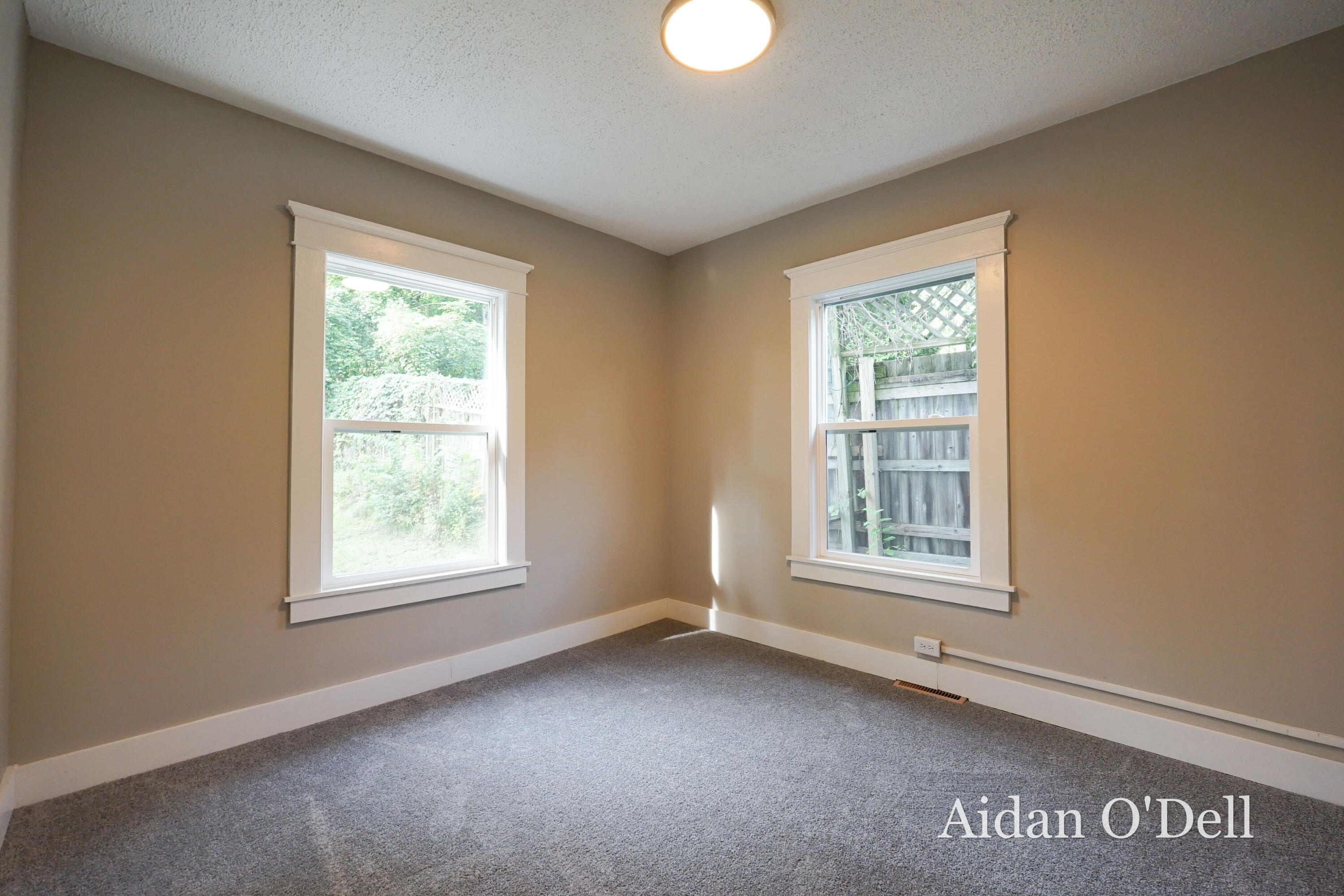 1332 Bridge Street NW Grand Rapids MI 49504