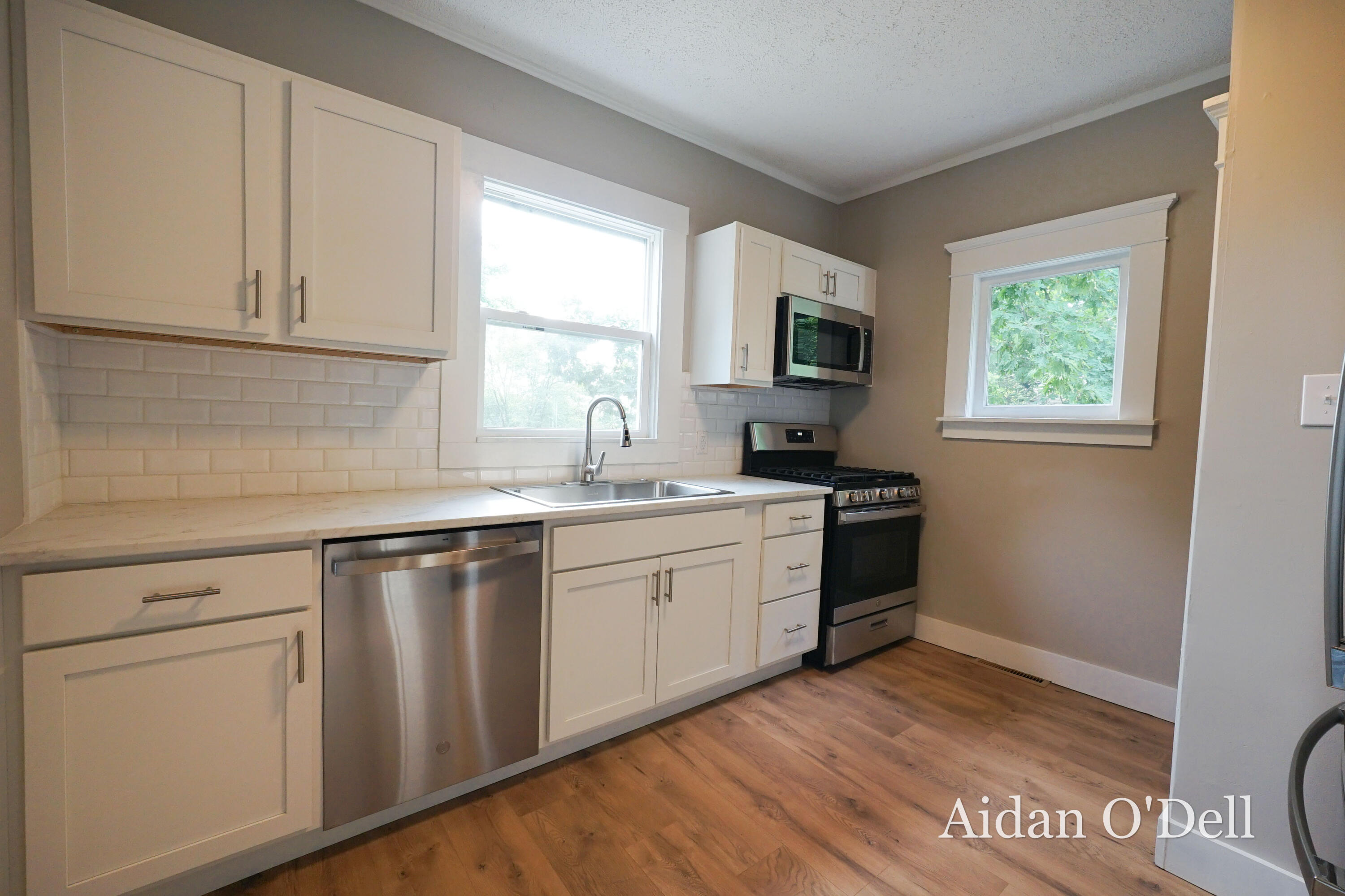 1332 Bridge Street NW Grand Rapids MI 49504