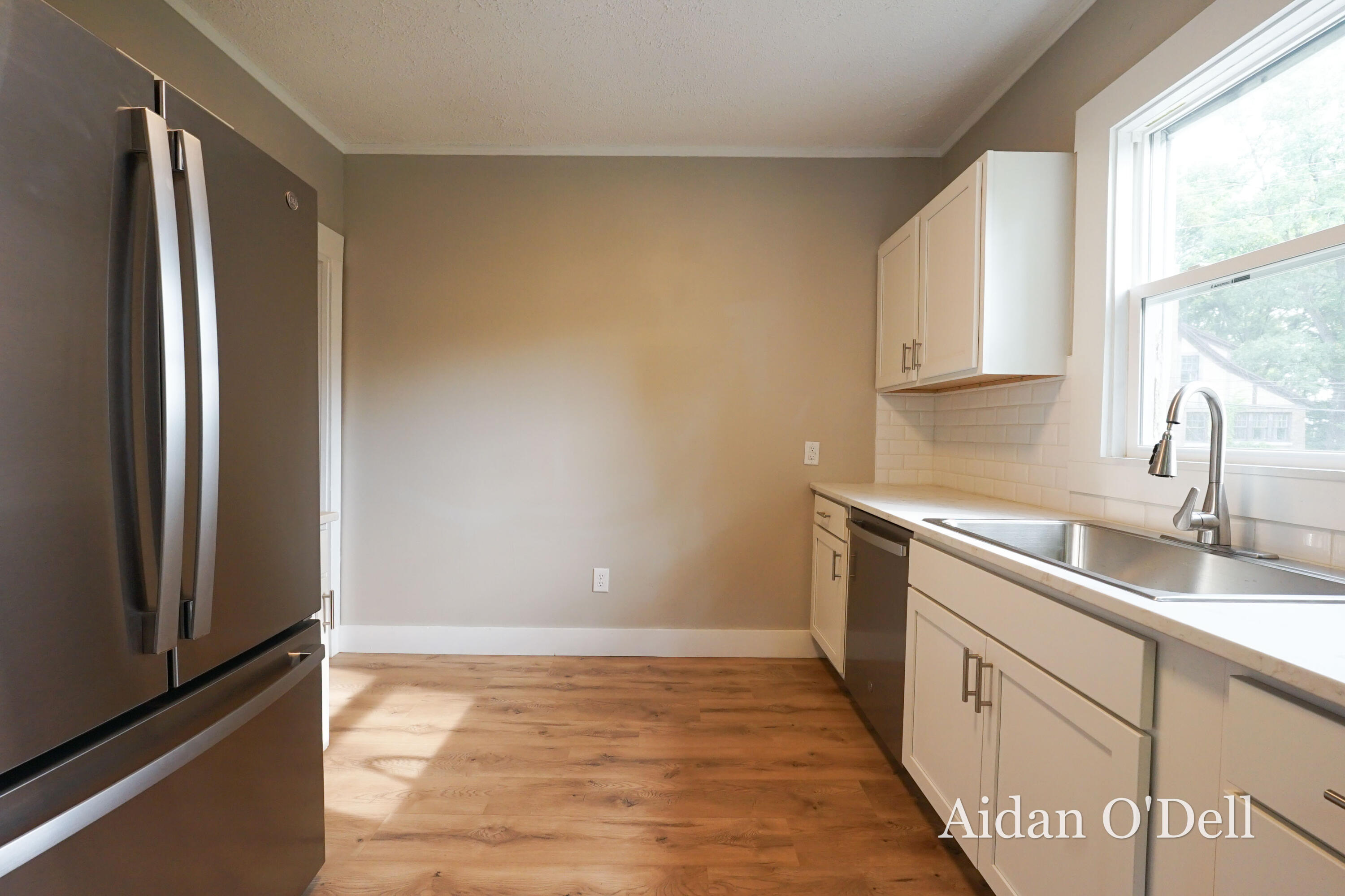 1332 Bridge Street NW Grand Rapids MI 49504