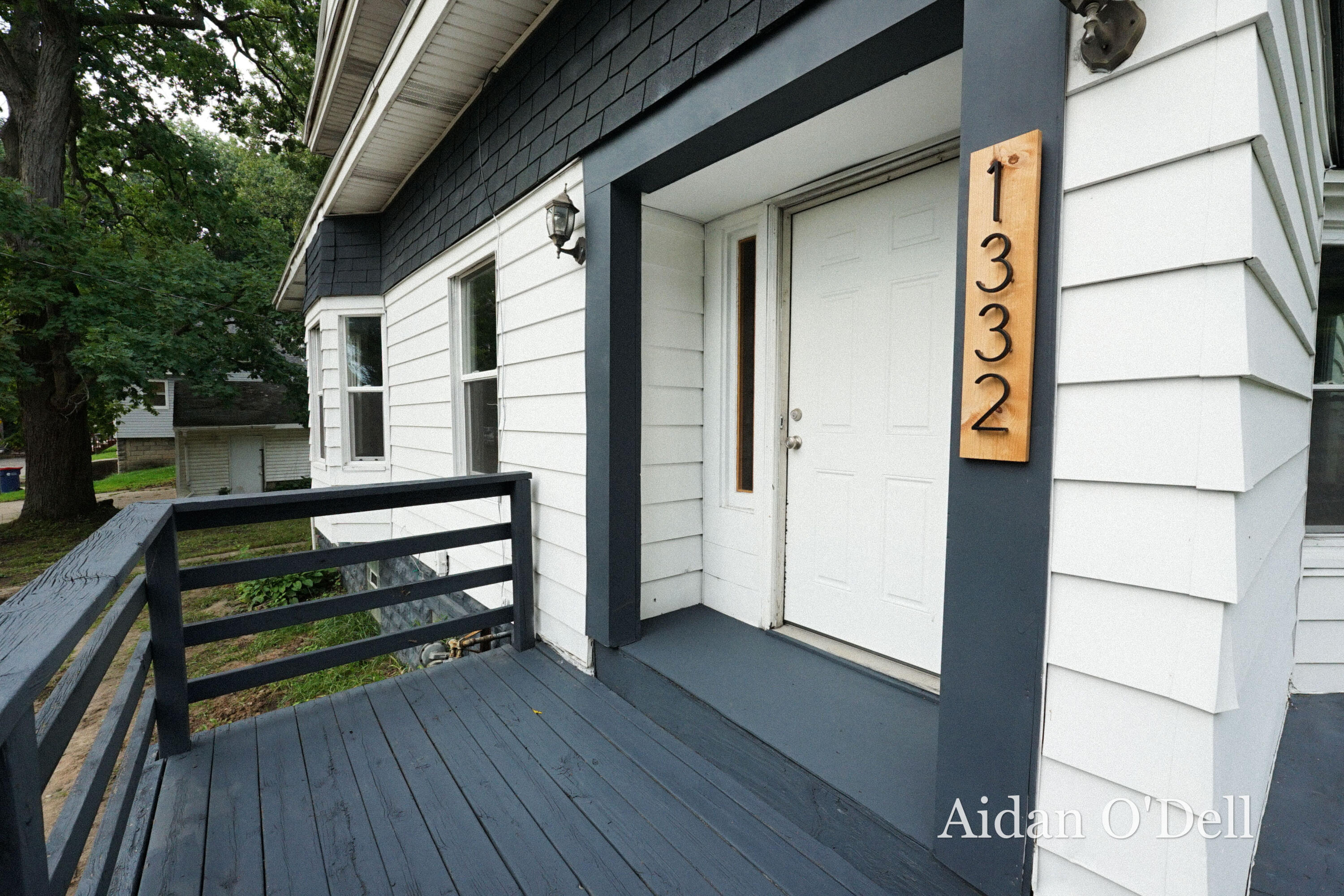 1332 Bridge Street NW Grand Rapids MI 49504