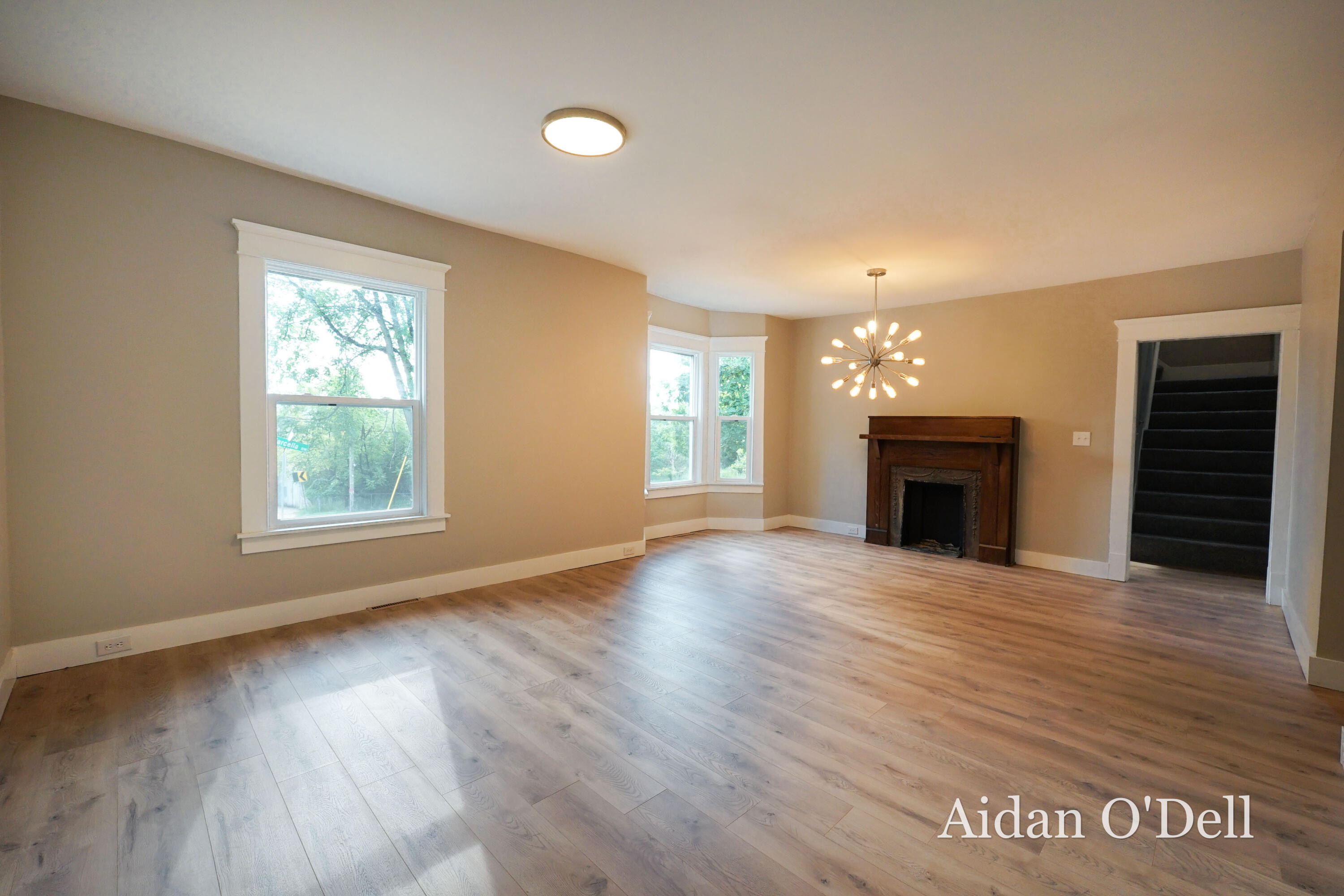 1332 Bridge Street NW Grand Rapids MI 49504