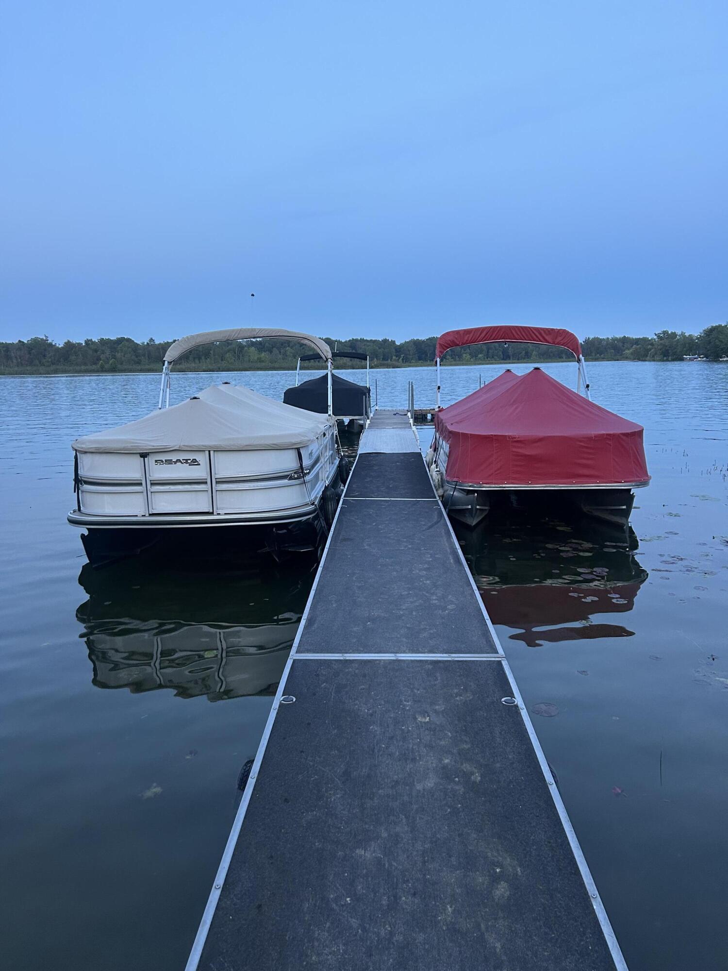 2523 Vanhorn Court Allegan MI 49010