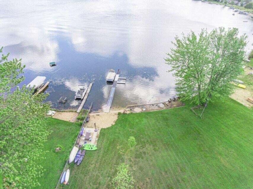 2523 Vanhorn Court Allegan MI 49010