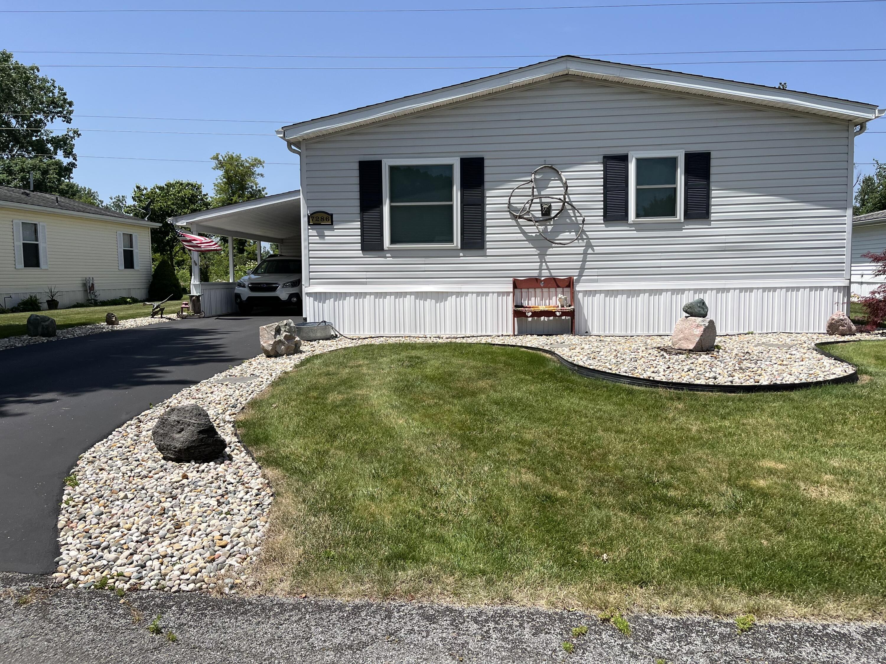 7286 Oak Brook Circle Portage MI 49002