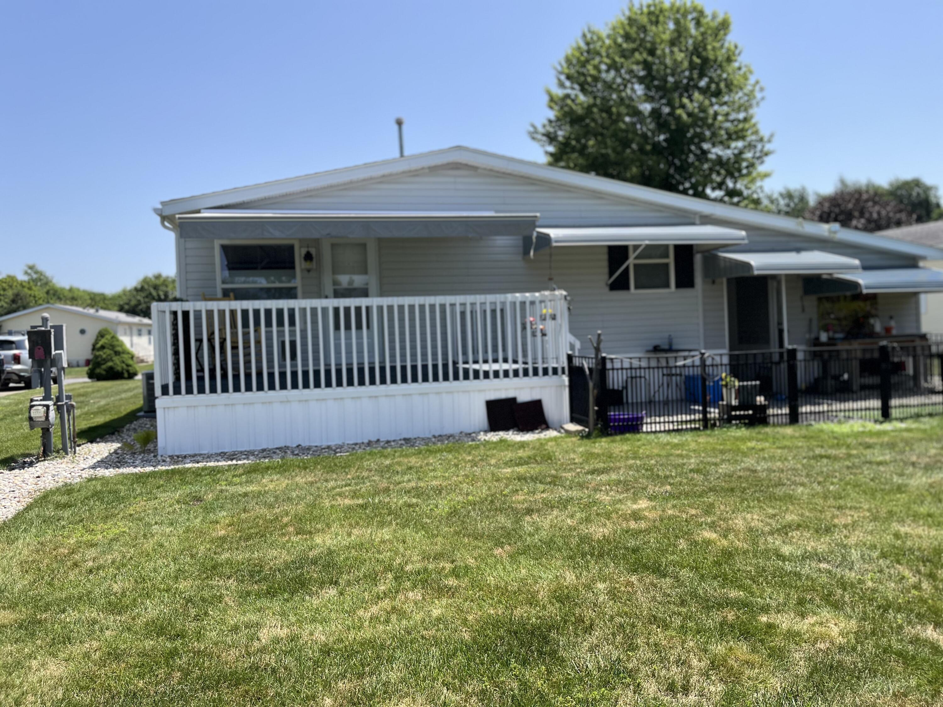 7286 Oak Brook Circle Portage MI 49002