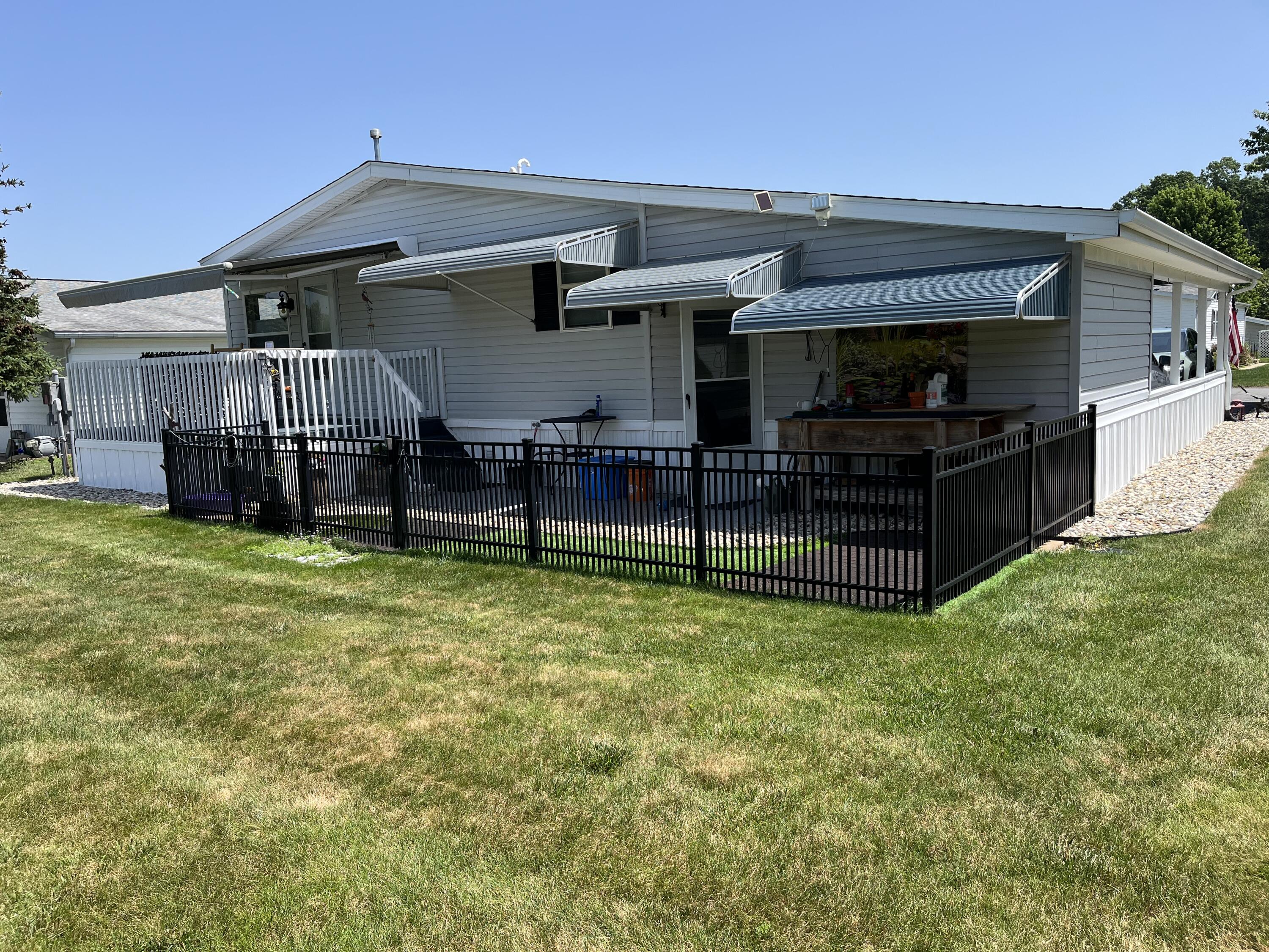 7286 Oak Brook Circle Portage MI 49002