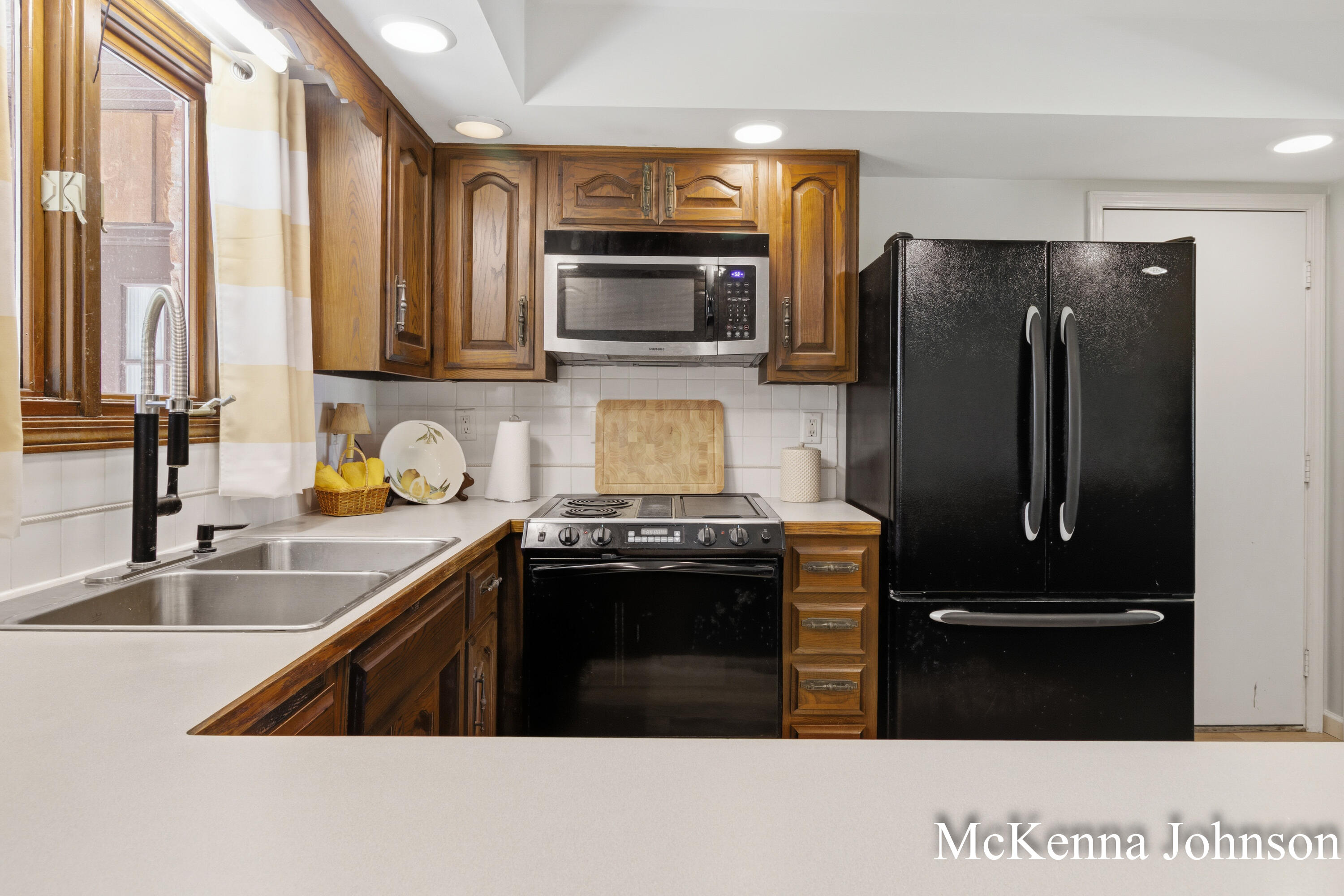 299 N Brooks Road N Muskegon MI 49442