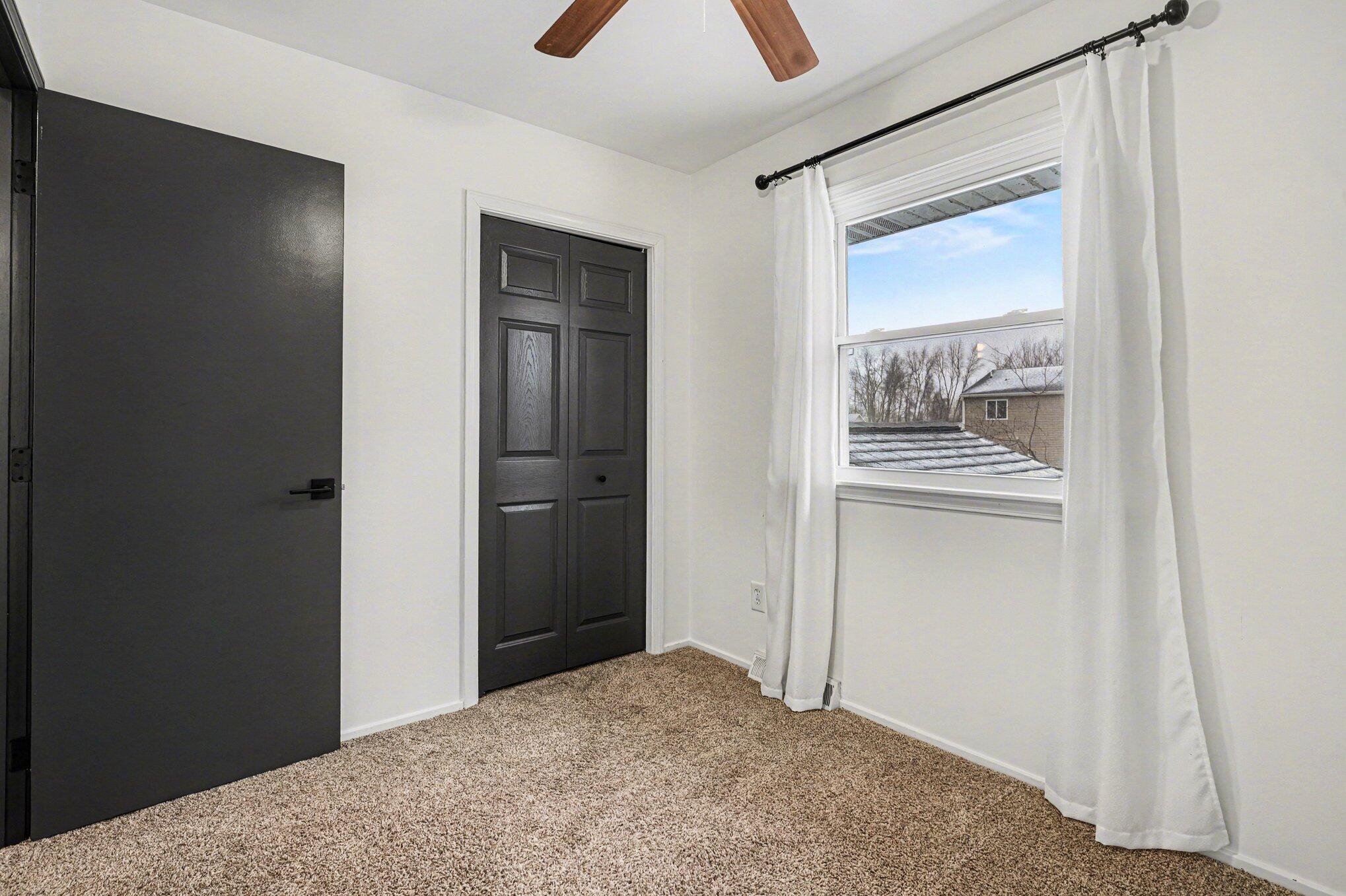 5632 Castleton Lane Kalamazoo MI 49009