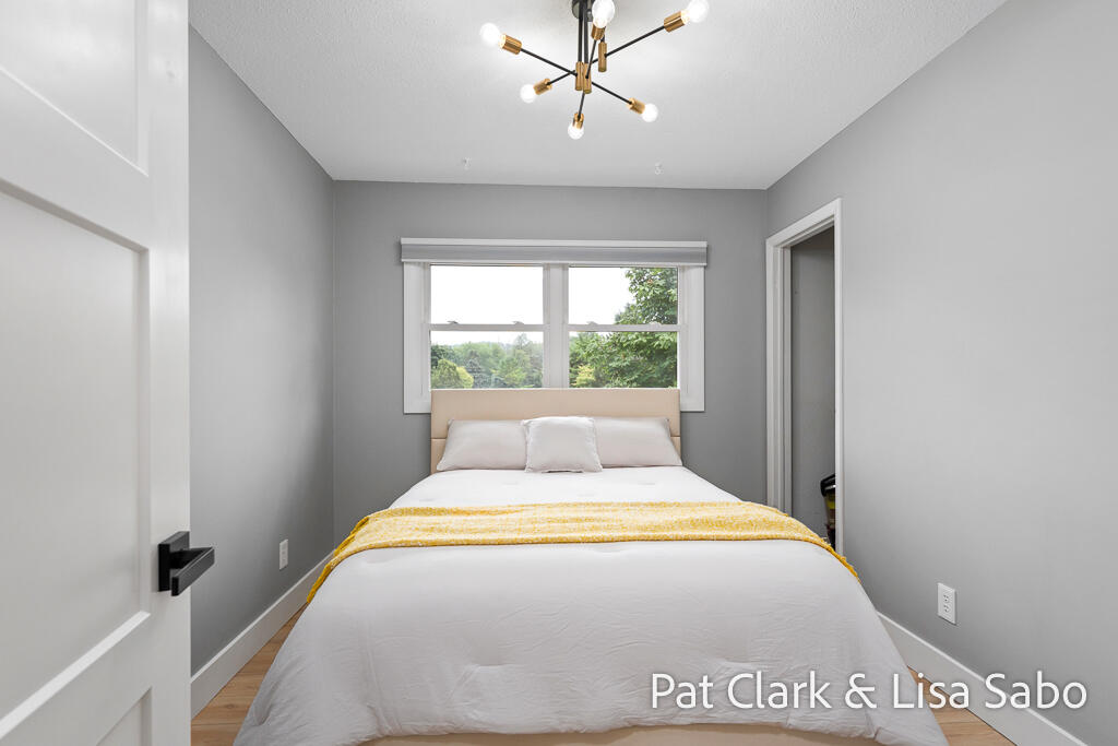 6061 Ridgeview Drive Muskegon MI 49441