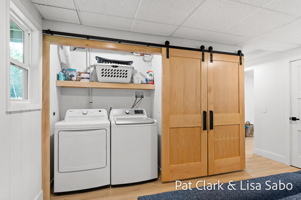 6061 Ridgeview Drive Muskegon MI 49441