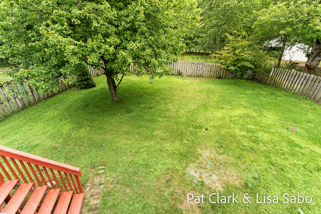 6061 Ridgeview Drive Muskegon MI 49441