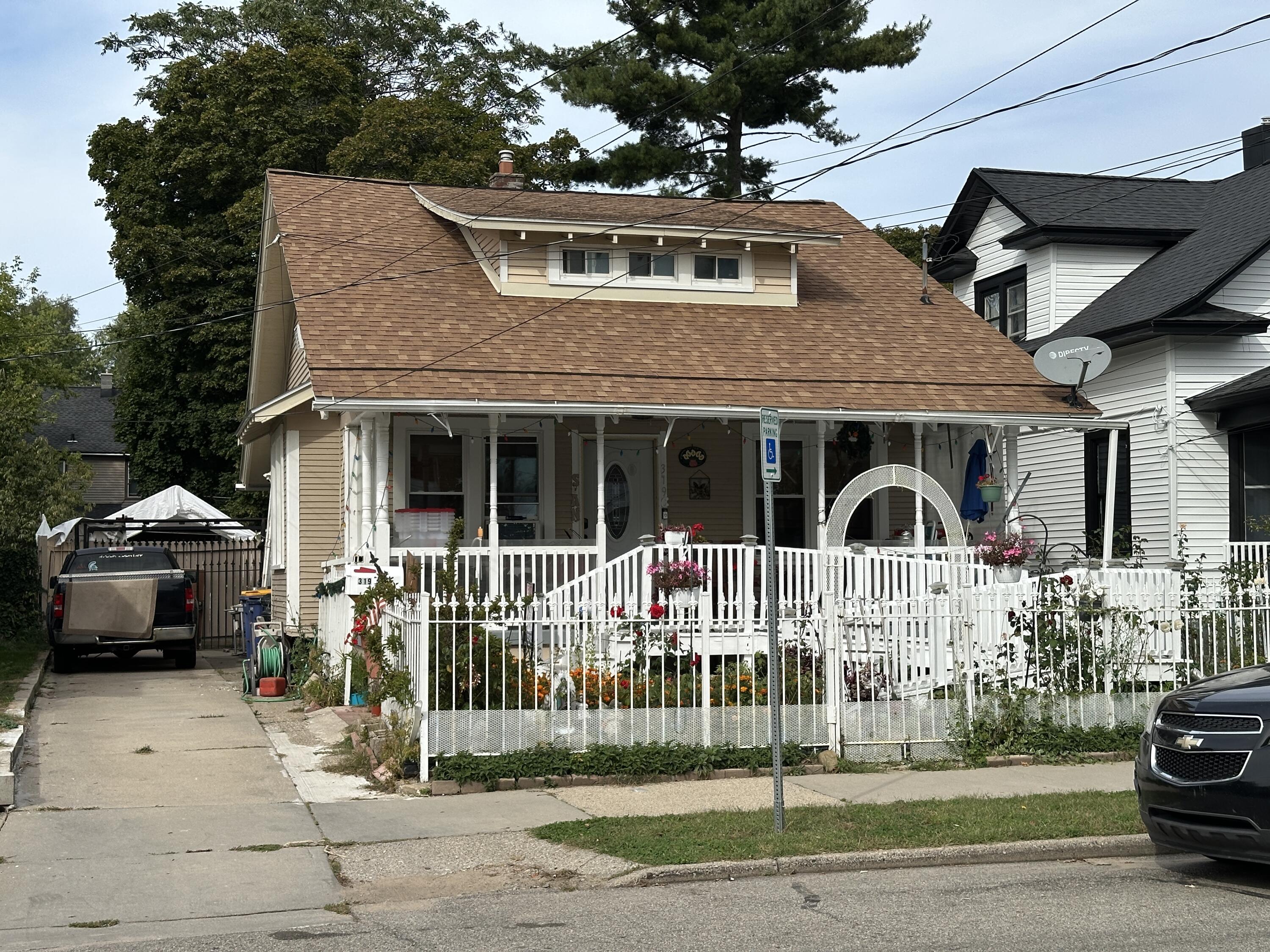 319 Griggs Street SE Grand Rapids MI 49507