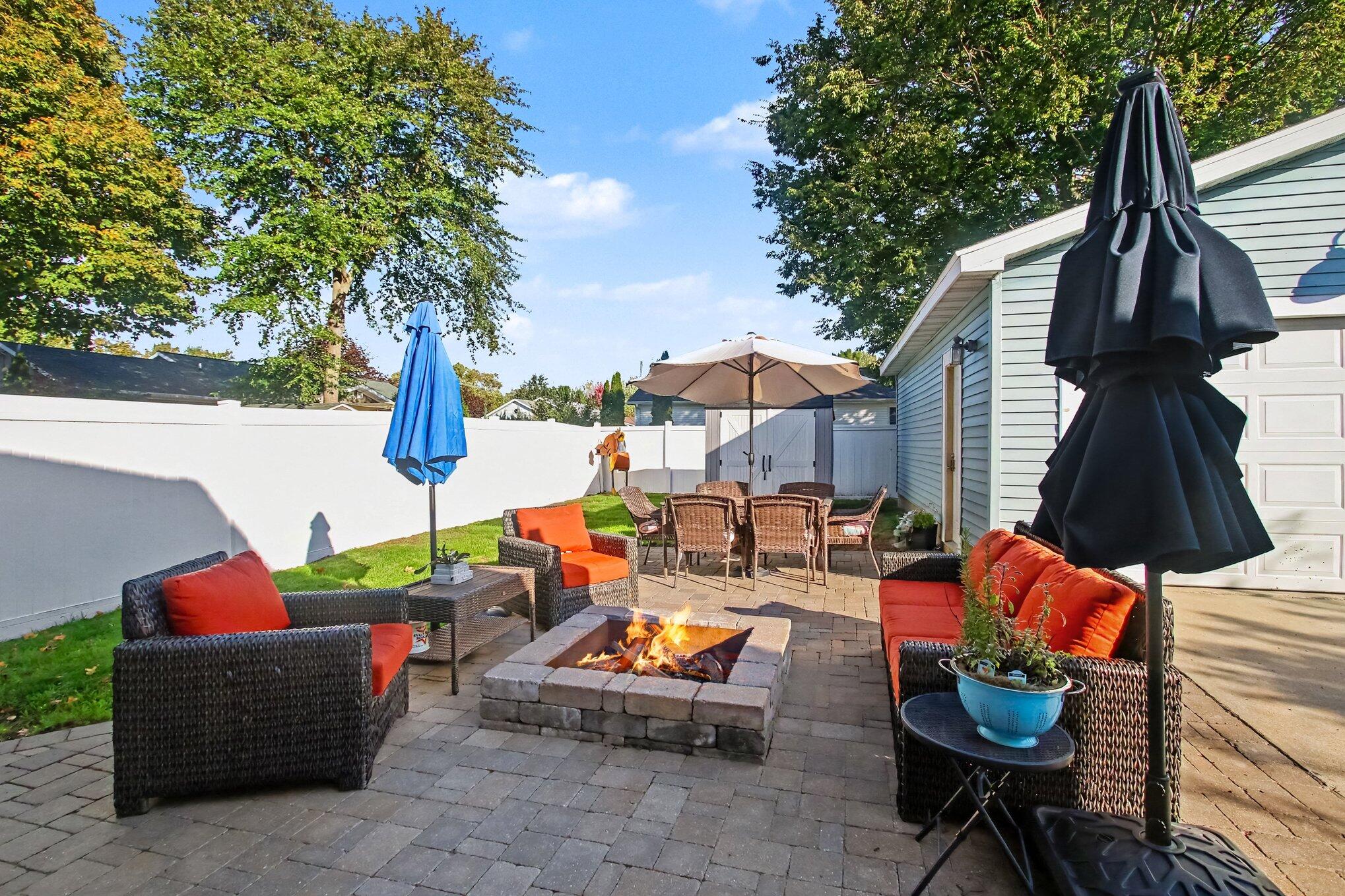 111 Aylworth Court South Haven MI 49090