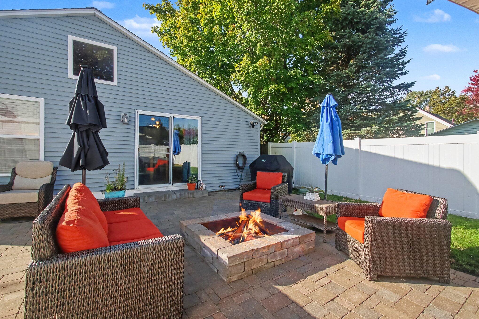 111 Aylworth Court South Haven MI 49090